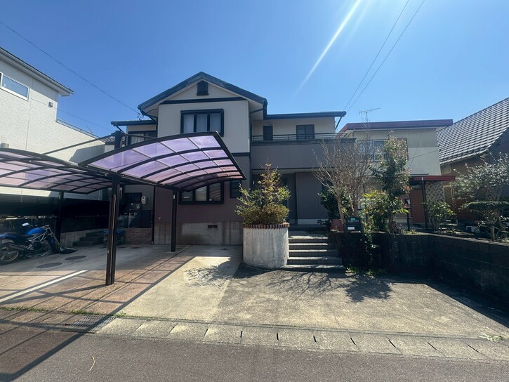 画像:外壁塗装・屋根葺き替え工事(営業担当:今永)