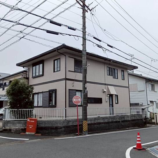 画像:屋根壁塗装工事(営業担当:山田)