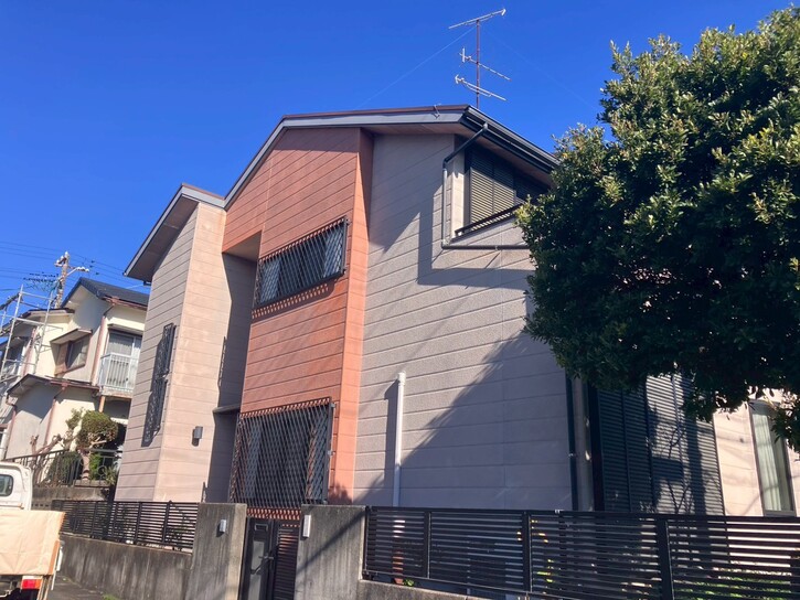 画像:外壁塗装・横暖ルーフ上貼り工事(営業担当:中川)