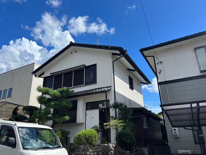 画像：外壁塗装・雨樋改修工事（営業担当：藤原）